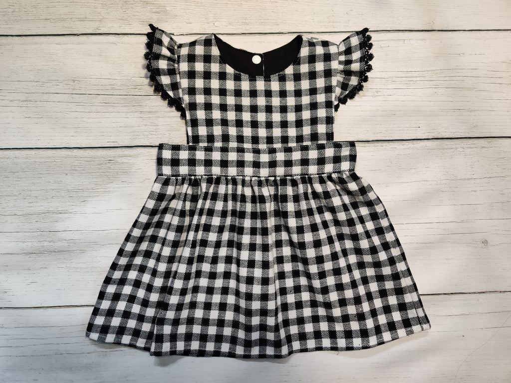 5fef922b396f5759083117ff_-95-black-white-buff-check-pinafore-10_1760309672104.jpg