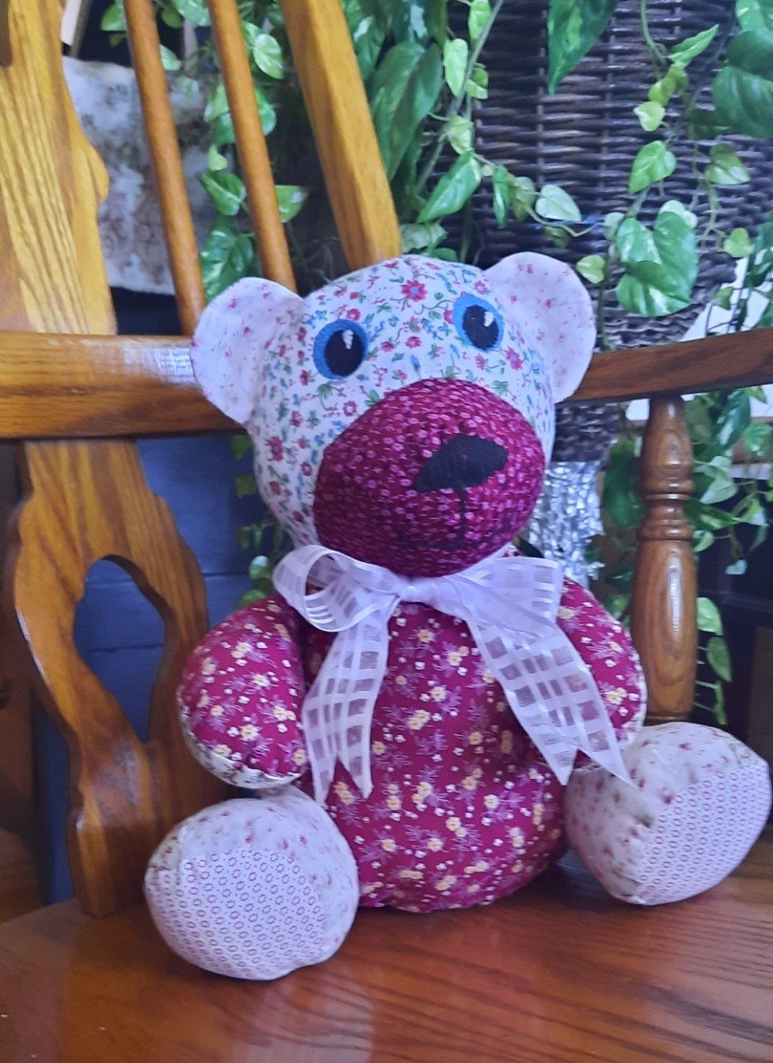 Lynn's Embroidery - patchwork stuffies - 3