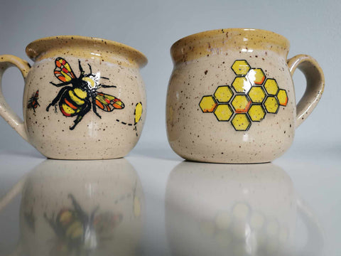 Samantha L Pottery - Bee Mug - 1
