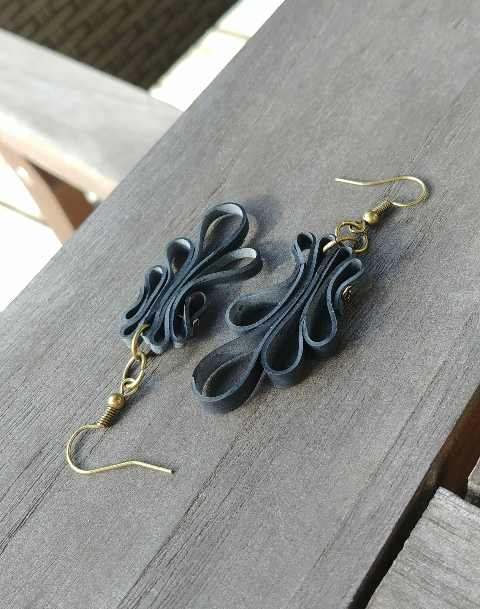 Kiwi's Curios - Bike Tire