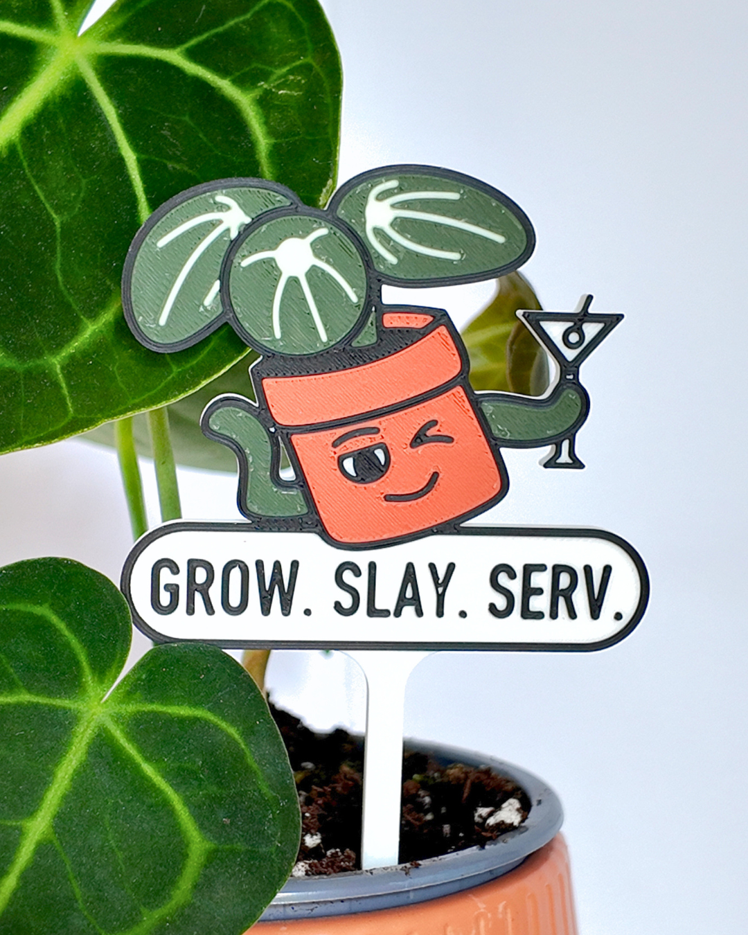 5fef922b396f5759083117ff_400021-plant-stake-close-up_1781875550185.png