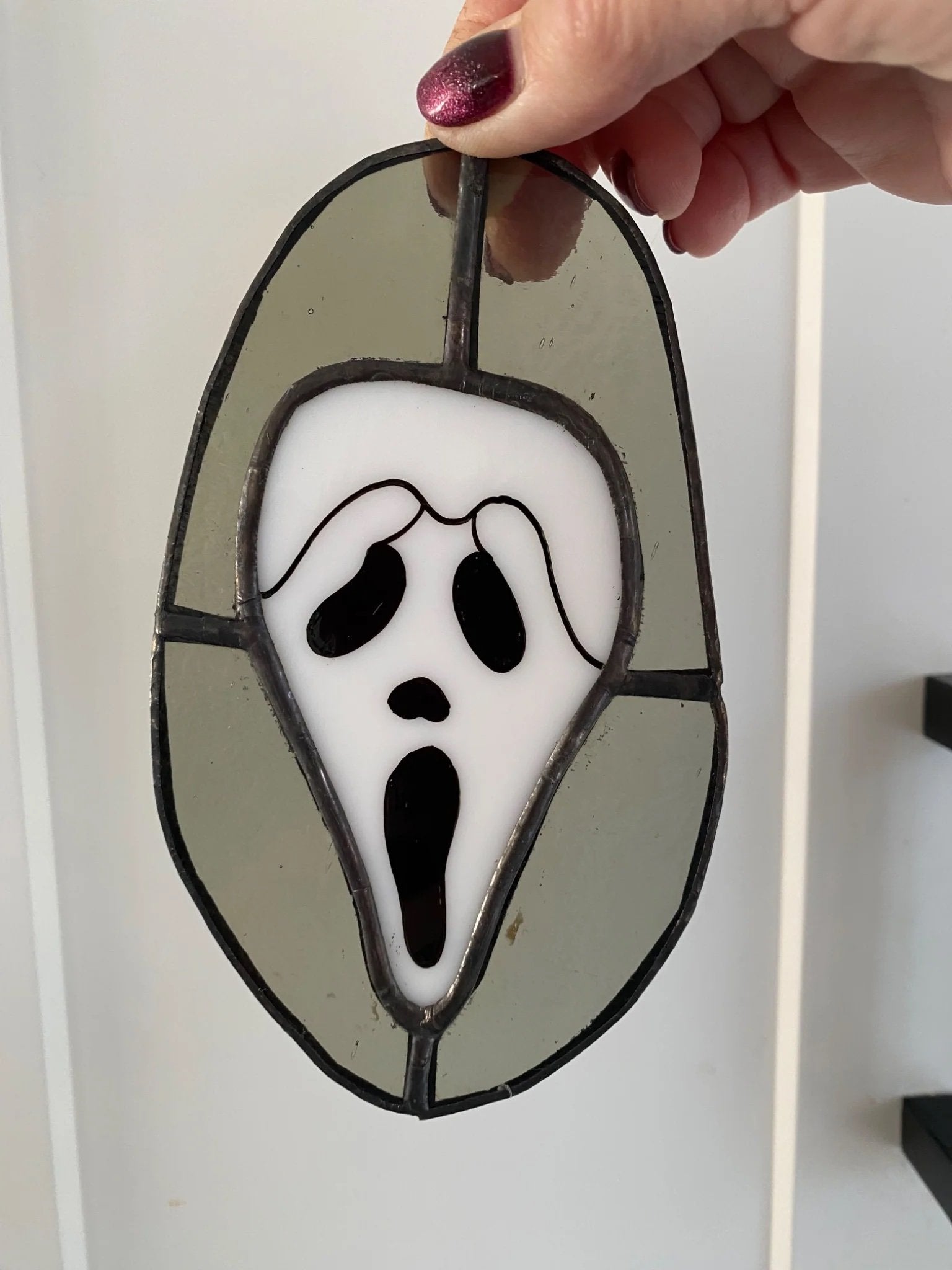 5fef922b396f5759083117ff_ghost-face_1775611686075.jpg