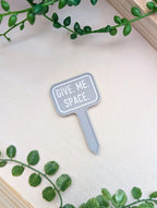 5fef922b396f5759083117ff_give-me-space-mini-plant-tag-angle_1769550670569.jpg
