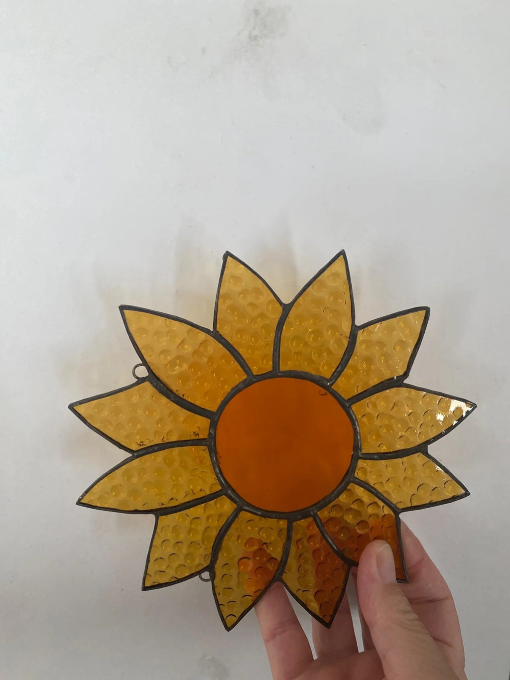 5fef922b396f5759083117ff_sunflower_1775607208466.jpg