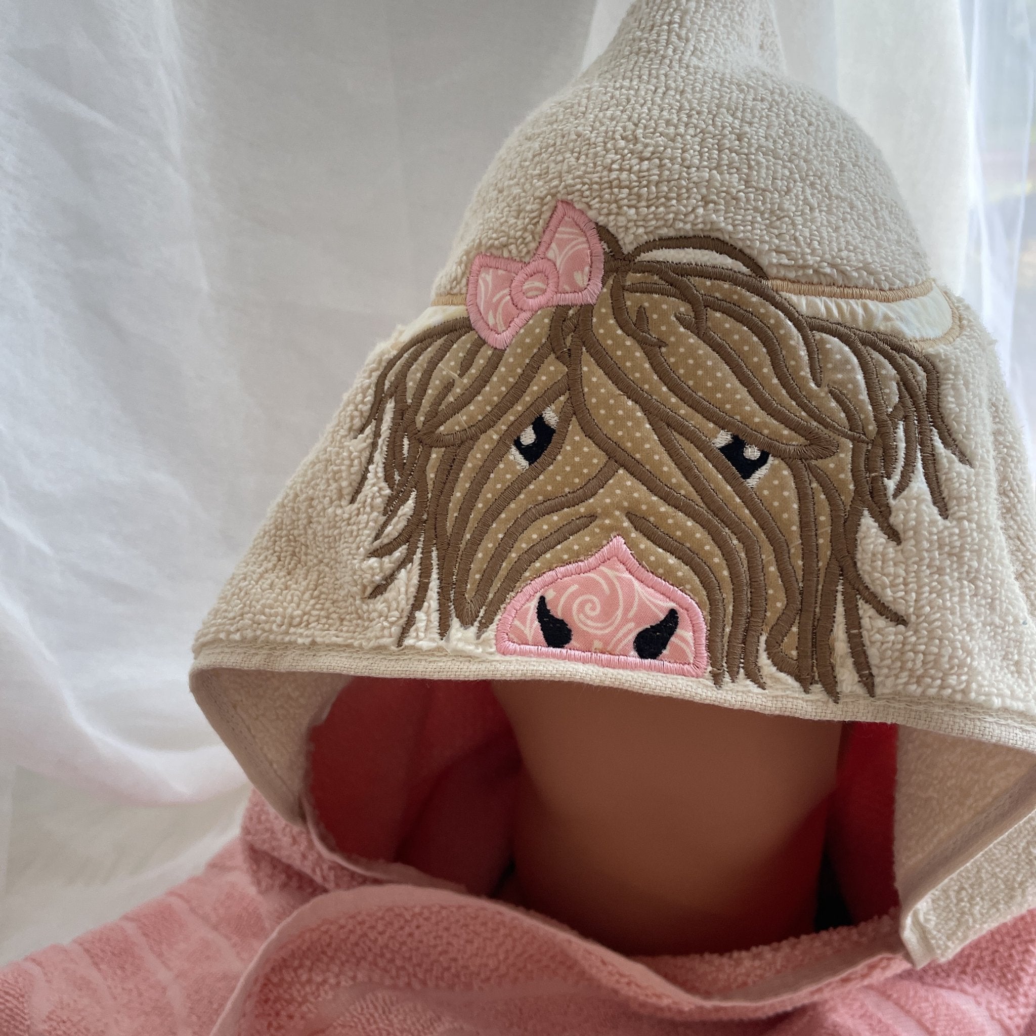 Tiny Owls Gift Co. - Kids Peeker Hooded Towel